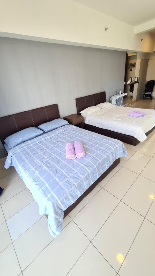 Aeropod Kk Corner Unit Near City And Airport 4 Pax Free Parking 亞庇 外观 照片